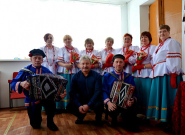"Петь здорово": в Вологодской области для сельских жителей организовали мастер-классы по вокалу